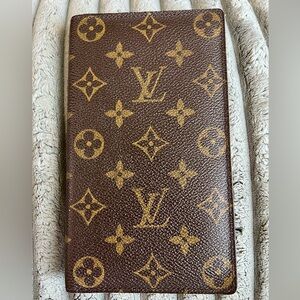 Louis Vuitton leather monogram long wallet